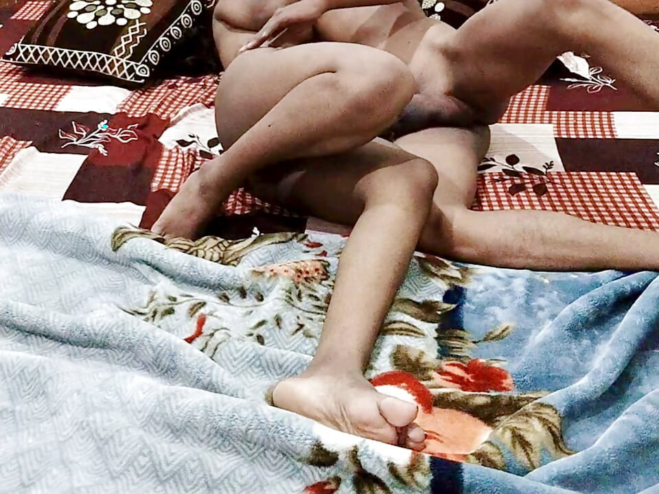 Desi Dost Ki Girlfriend Private TimeFriend's Girlfriend Came Ov