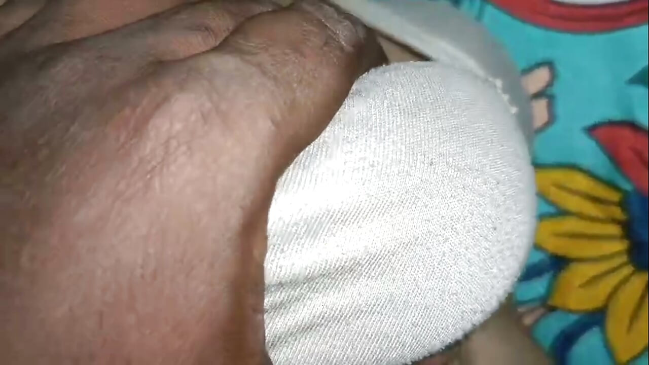 Sexe hardcore avec une bhabhi villageoise et son dever quand son mari n'est pas à la maison