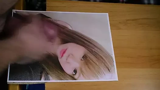 mochimirai cam1'e saygı duruşu