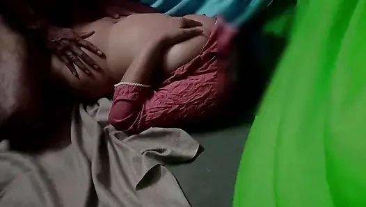 DESI Village beautiful girl tight pussy outdoor MMS Indian Village Life first time girl