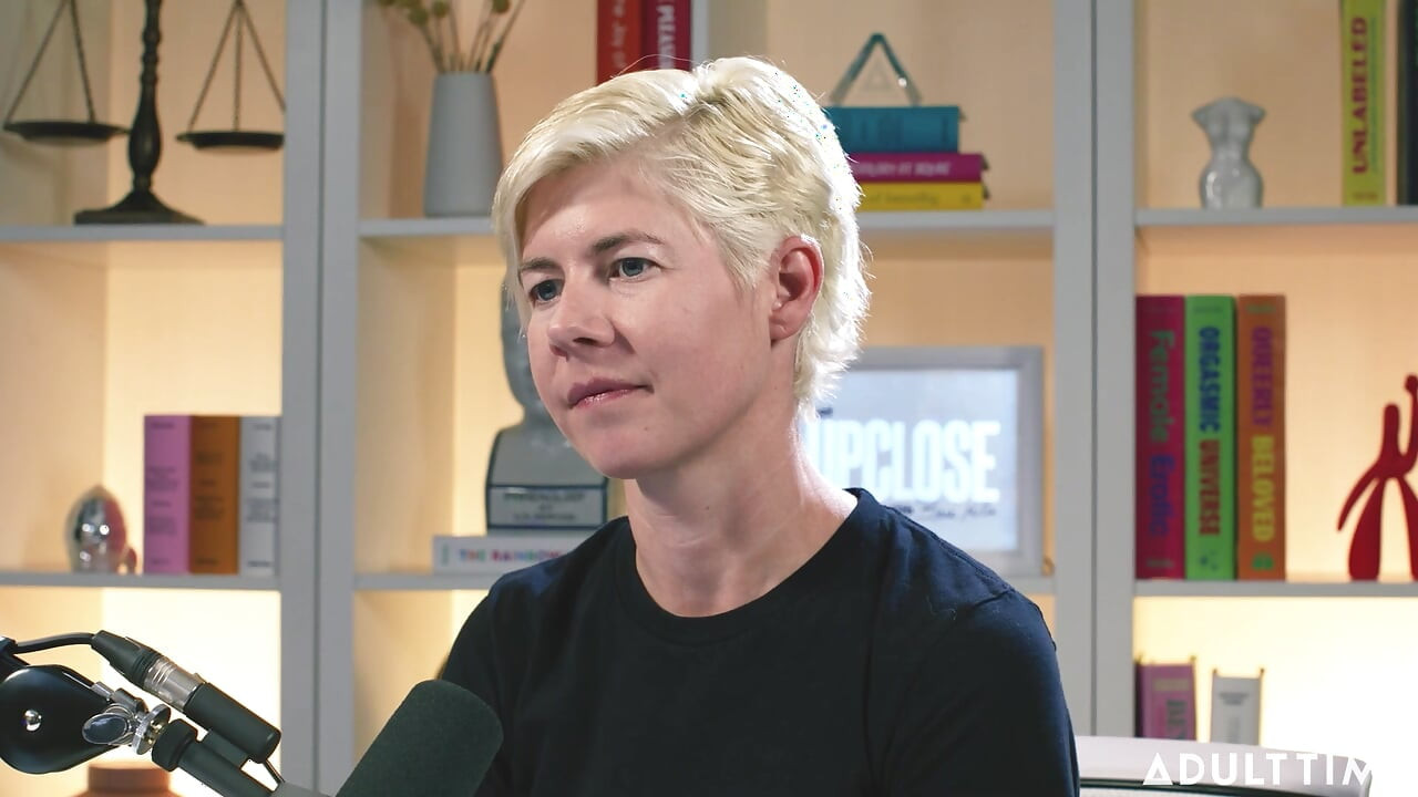 Being a Professional Dominatrix Isn't What Gal Ritchie Expected! | the Adult Time Podcast