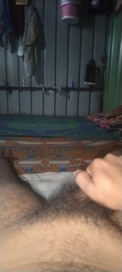 Indian gay boys hand job in room ( agar kor kinnar gay shemal) hey to sms kre sex ke liye