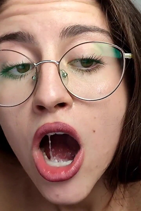 Deepthroat Wet BJ Cum in Mouth Spanish Cum Gargling