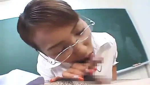 Sie wurde gefesselt und gab den besten blowjob aller zeiten