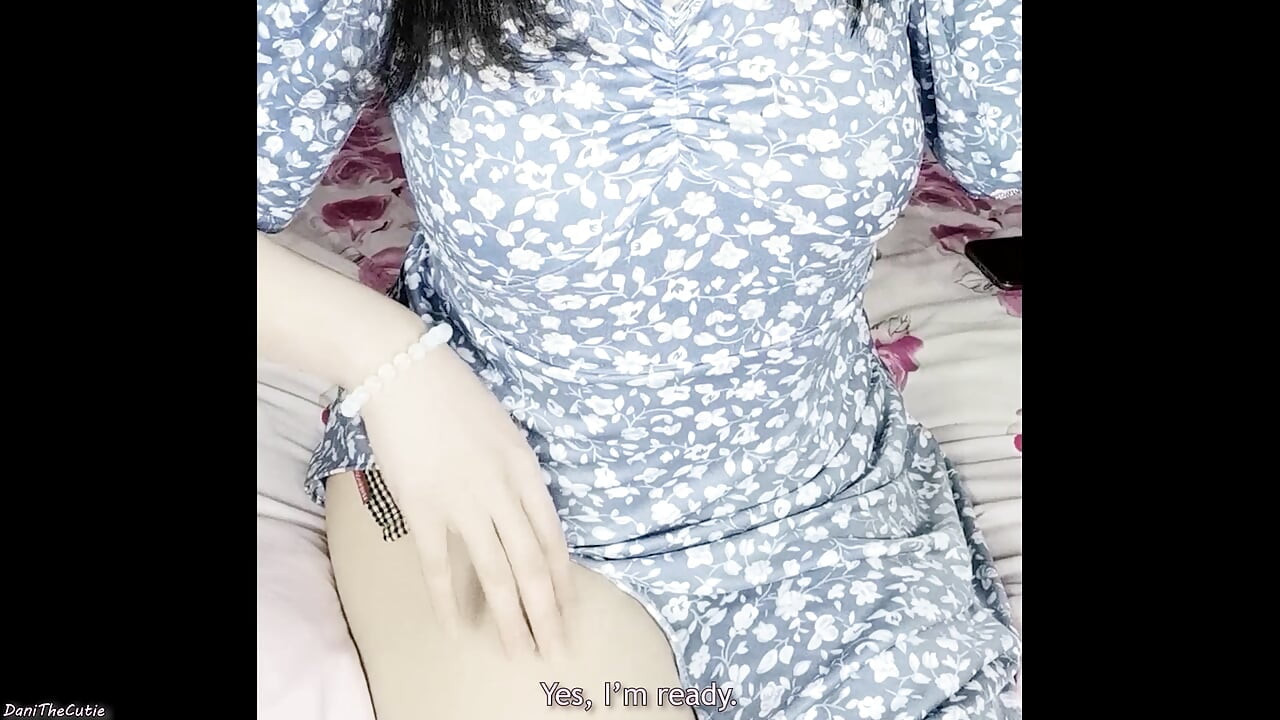 Danithecutie si cewek transeksual pinay lagi asik nyepong kontolmu selama perjalanan ke Manila