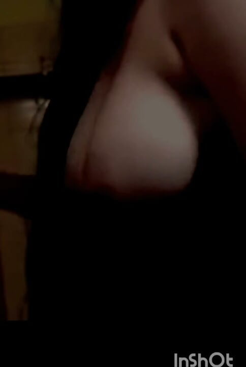 Video de masturbación india desi en traje de hotel