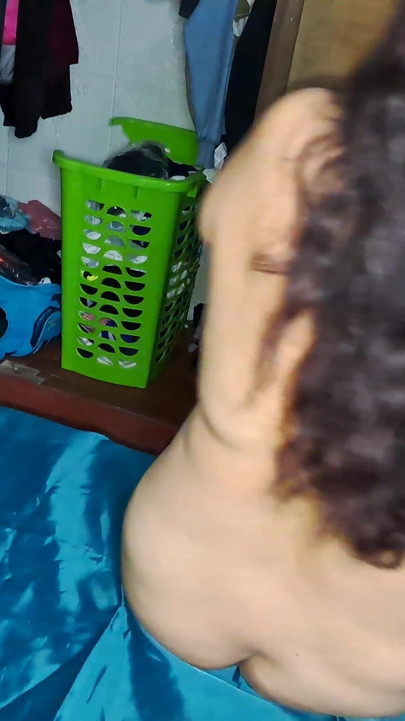 Fucking Stepmom After the Photoshoot, I Left Him Full of Cum on Her Body.
