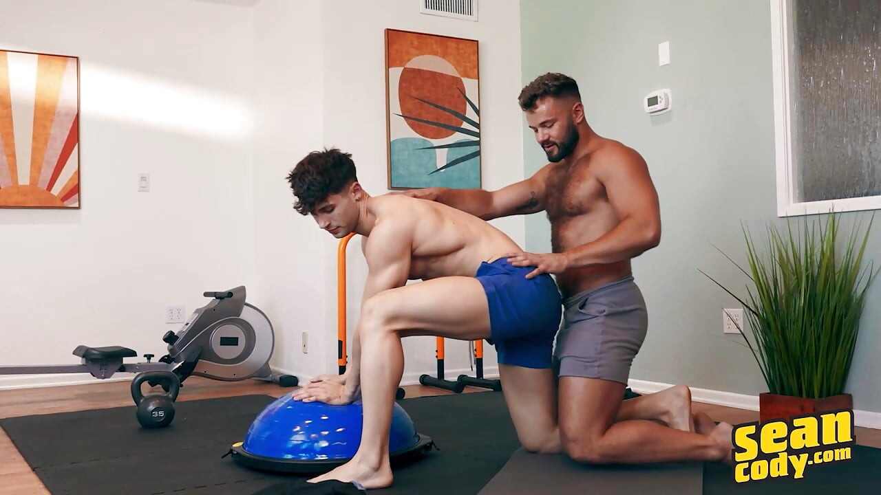 SEAN CODY - Hayden Stretches Michael At The Gym And Fucks Him Hard In A Steamy Workout Session