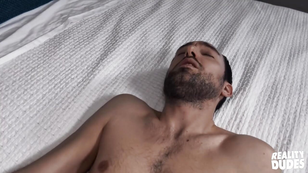 REALITY DUDES - Peyton Gets A Hardcore Pounding And Cum On His Chest For The Right Price