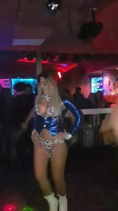 Jessy Kate show on night club
