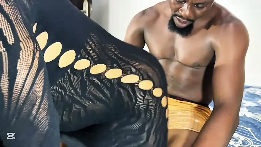 My stripper girlfriend display her love to me by giving me hot  romance ,lap dancing ,seducing ,big ass hole with creamy wet