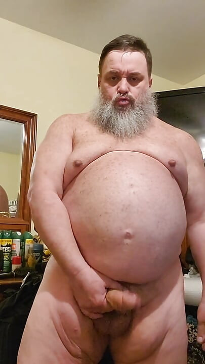 Daddy Bear Jacking His Cock