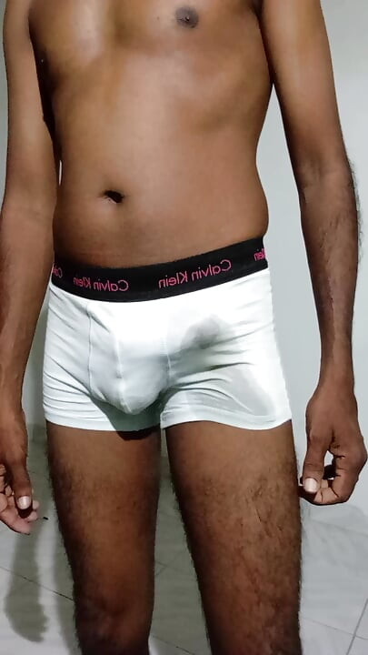 I like to pee in my pants