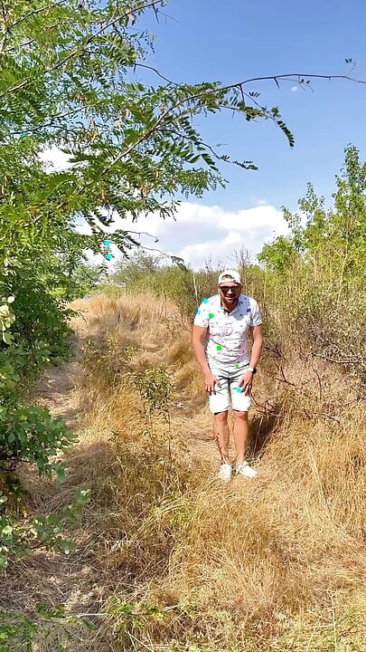 I Decided to Jerk off in the Woods, but Something Didn't Go According to Plan