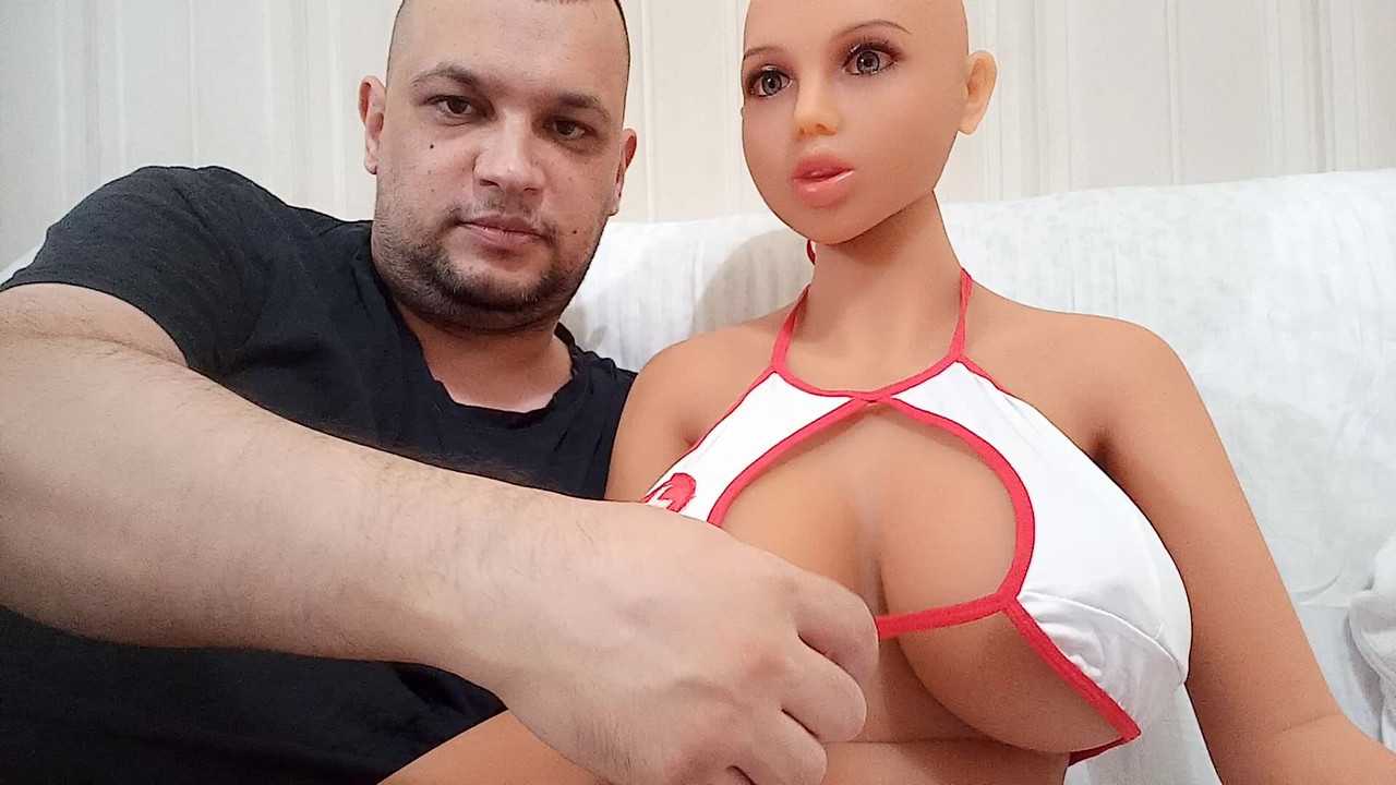 Shuiu 3 lingue bambola dalla romania