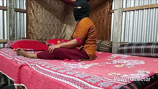 Üvey oğul üvey anne evde köyde götünü sikiyor