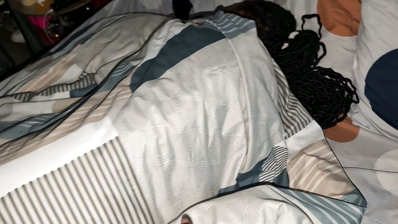 I Shared the Bed with My Roommate. Her Big Ass Was so Tempting That I Ended up Filling Her Pussy.