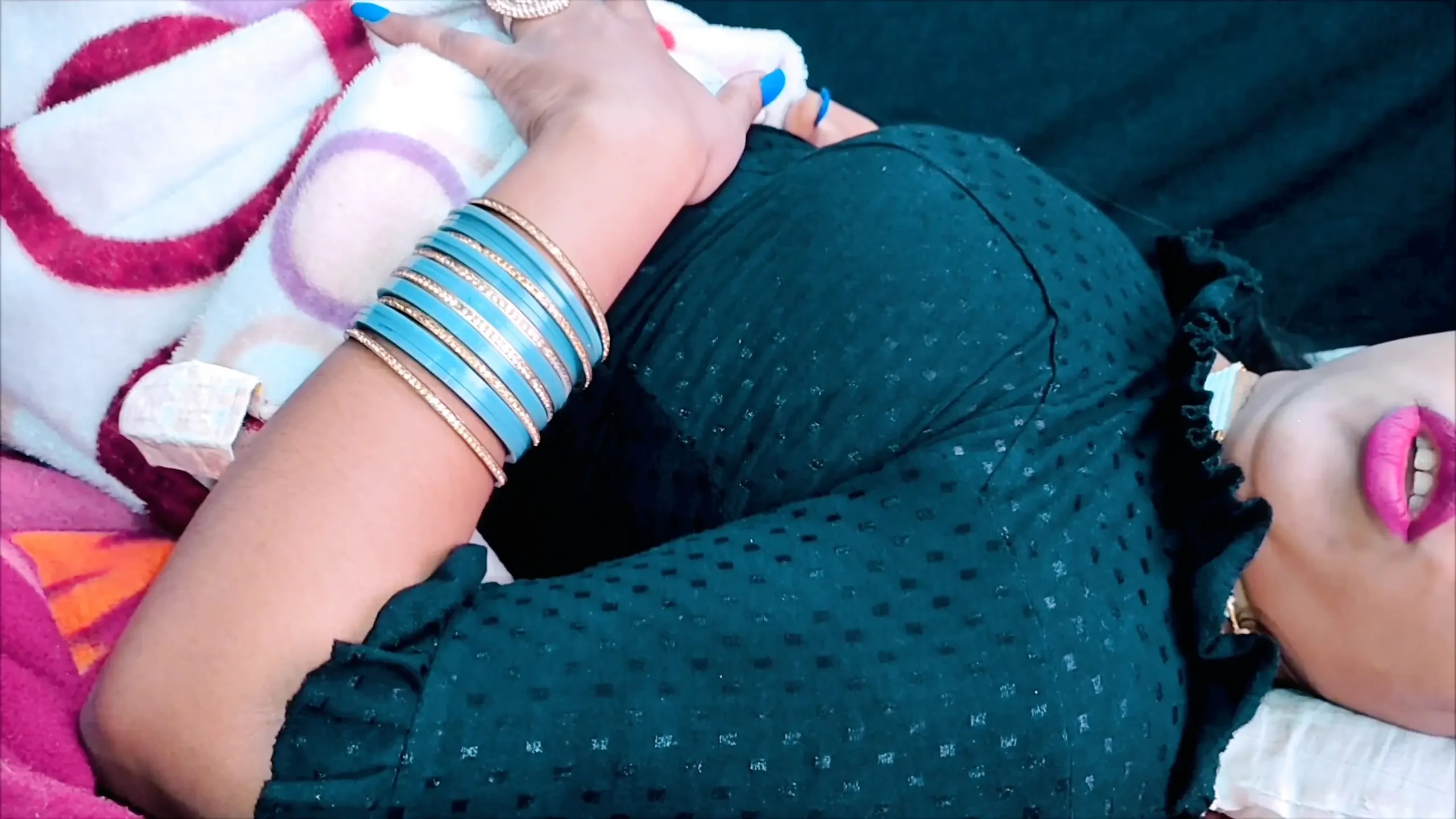 Indian – Aunty had a lot of fun