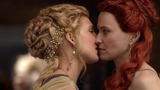 Viva Bianca e Lucy Lawless - spartacus s1e02
