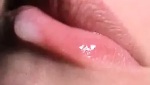 Close up cum in boyfriends mouth