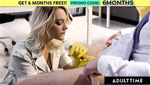 ADULT TIME - seksi ofis hizmetçisi Kenna James sinsi anal ilişki için aşırı çalışan evli patronla alay ediyor