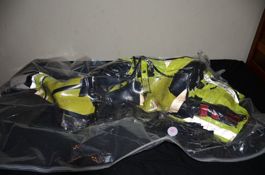 Feb 14 2023 - VacPacked in my hiviz coveralls with my hiviz harness kevlar vest & PVC Aprons