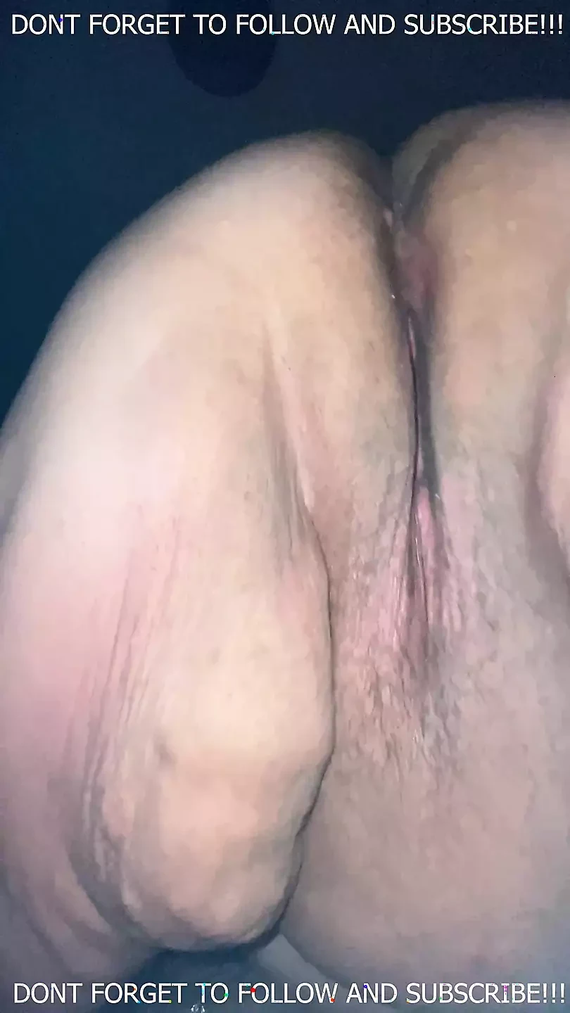 BBW TWEARKING AND ASS SPREADING 2