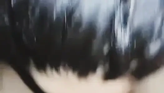 Tenggorokan dalam yang luar biasa oleh maina