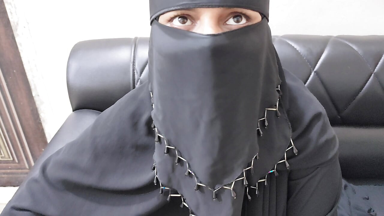 indian Master er hijabi beautiful wife hardly fucking my home video.