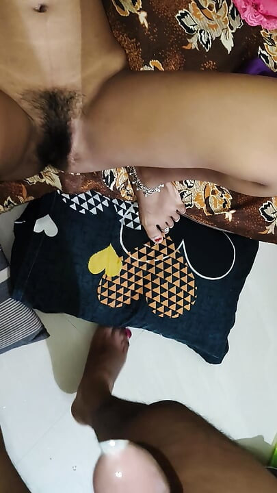 Desi bahen ko choda