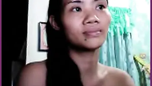 Sexy lil filipino girl
