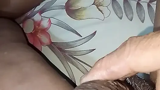 Sie befriedhte mich