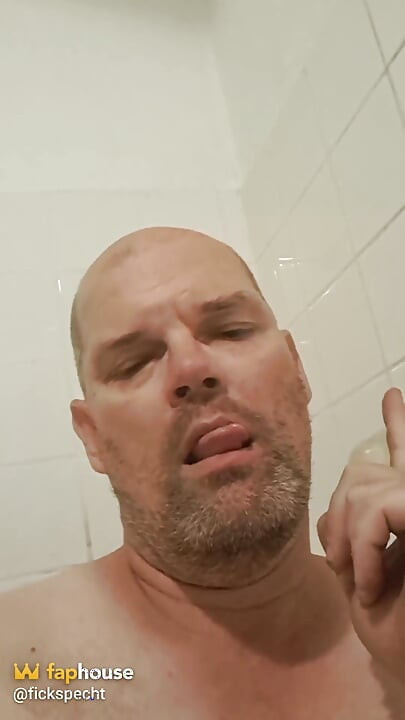 Sucking Performance of a Slut