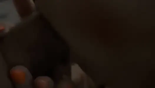 Üvey kız kardeşim yarağımı o kadar iyi emdi ki sıkı amcığı yüzünden saniyeler içinde boşaldım