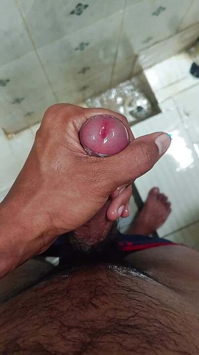 Young guy for females, Mastrubating hardcock