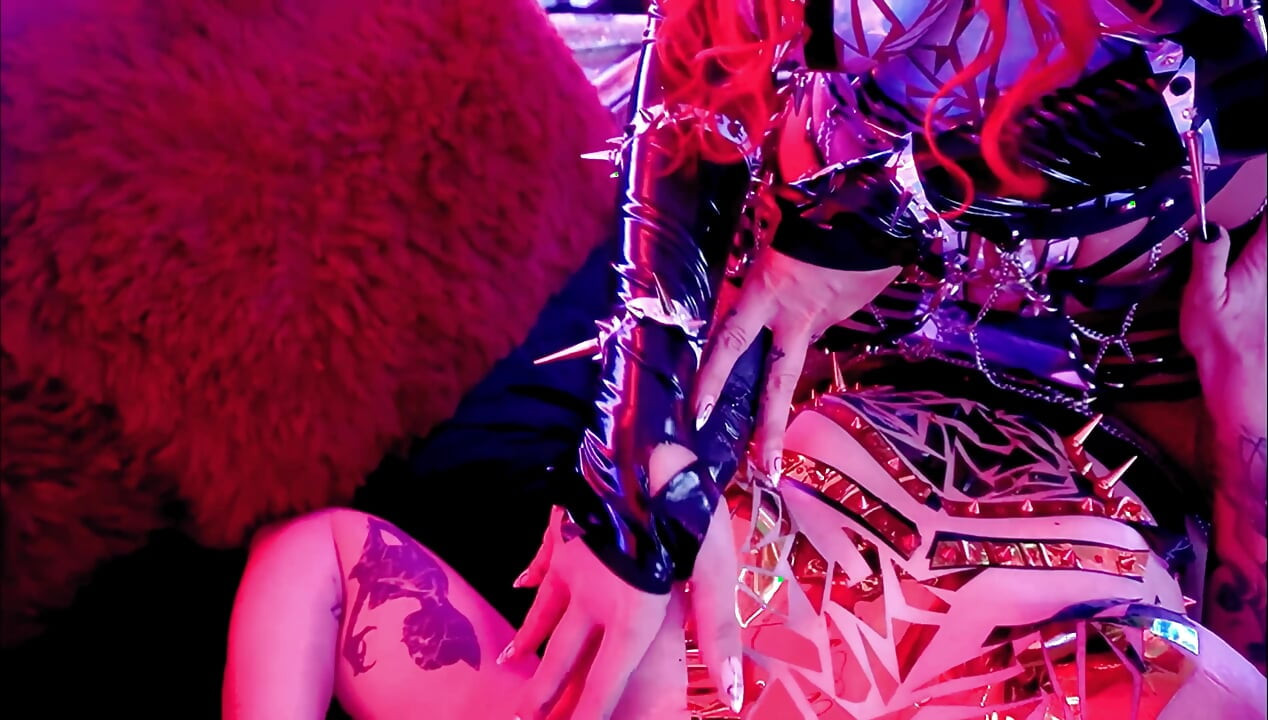 Red X Sex Tape: Built to Be Taken off