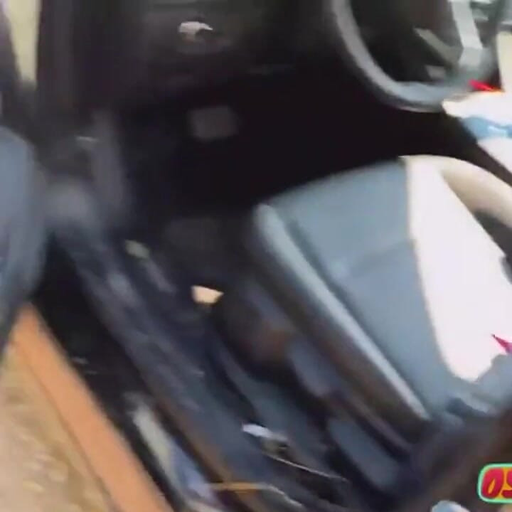 Young Man From the Countryside Sex in the Car Were Caught in the Jump