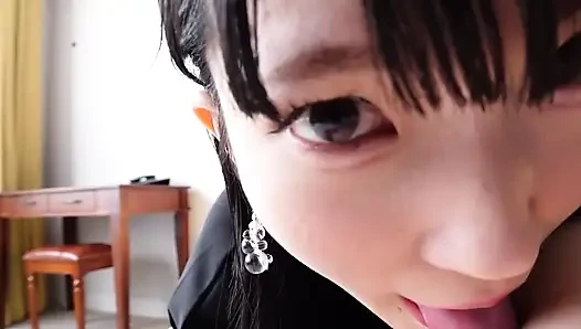 Elegant Tongue. Refined Lady Turns Wicked at the Finish