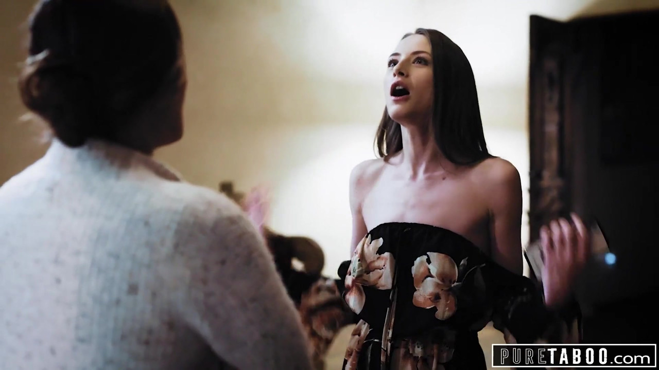 継母と継父と捕まる純粋なタブー、カイラー・クインが参加