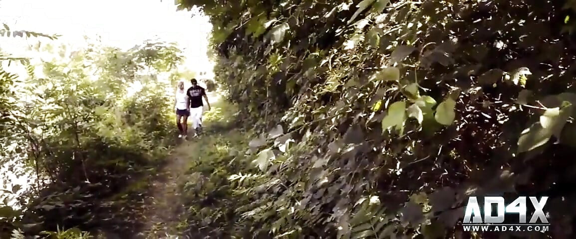 Πίπα στην άγρια φύση Qc HD