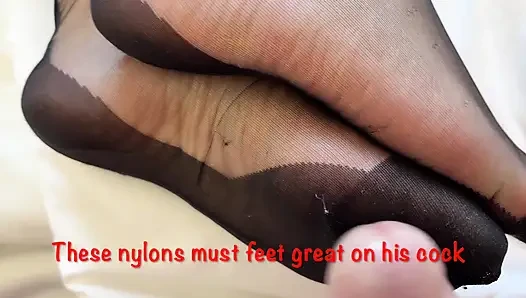 Mrs Mature Feet bekommt ihre FF strümpfe ganz klebrig 409