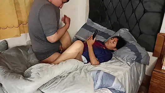 Pantat mahasiswi Peru dientot habis-habisan di ranjang