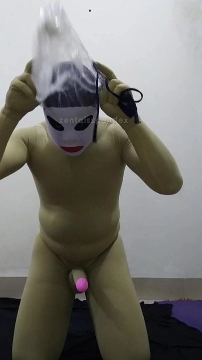 Zentai breathing BDSM fetish ploy