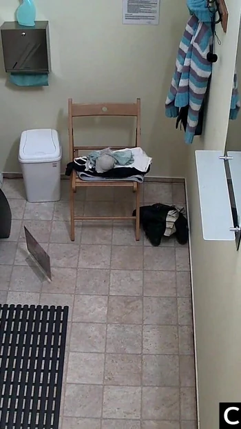 Jaw-dropping moment from "18 yo Girl came to Public Solarium with   Cams"
