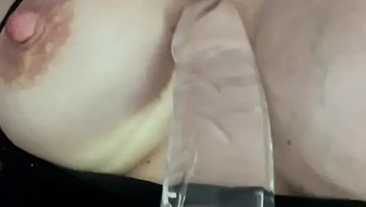 내 가슴을 진짜 오르가즘으로 애무하고 싶었어