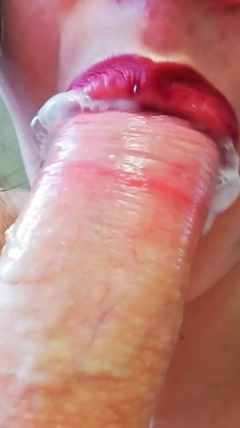 Must-share moment from "Incredibly sloppy blowjob with cum in mouth close-up"