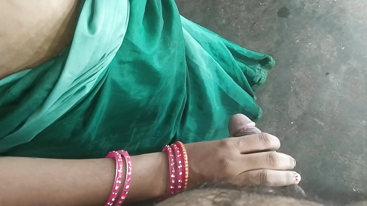 StepSister hit ass, sucked his cock from stepbrother's cock and sucked water from his cock Hindi audio