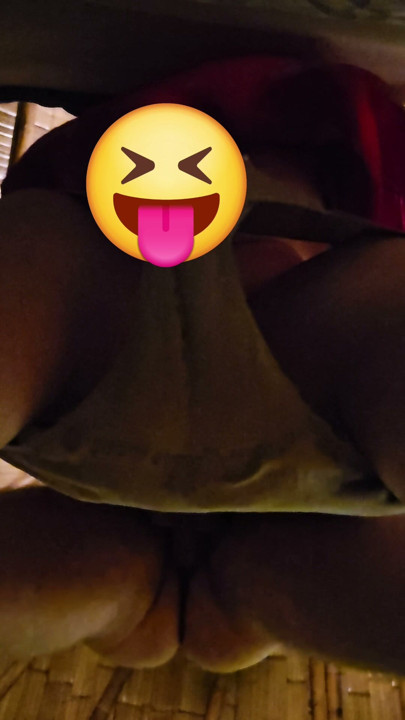 Bac making MaskedMistress Pussy Queef