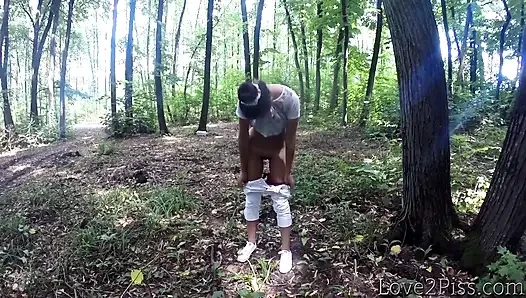 Pee attempts in the forest