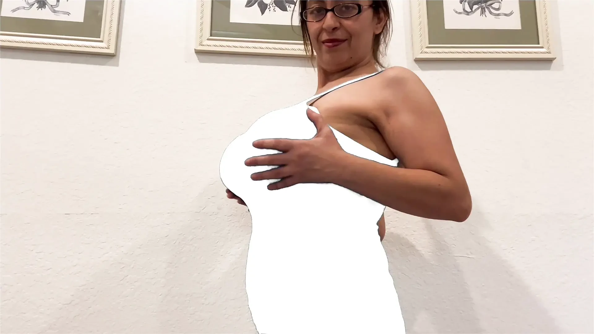巨乳捆绑角色扮演超级女英雄